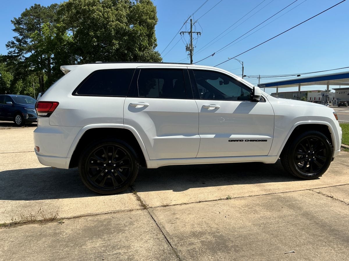 2020 Jeep Grand Cherokee Altitude