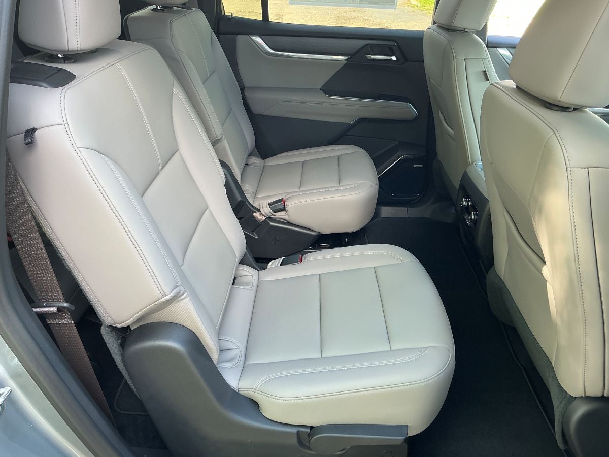 2026 GMC Acadia FWD Elevation