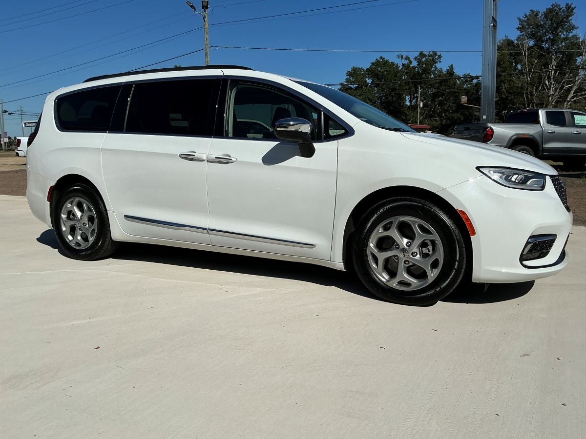 2023 Chrysler Pacifica Limited