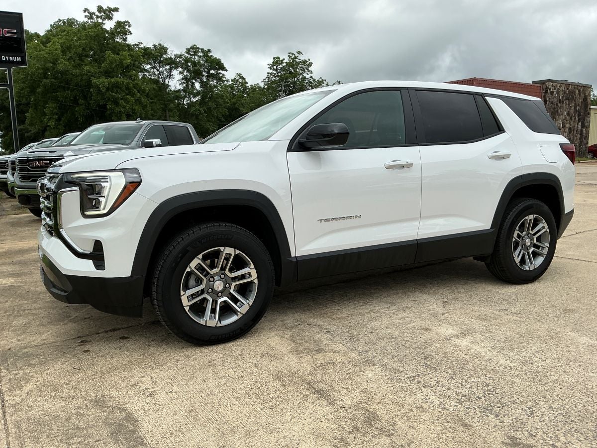 2026 GMC Terrain Elevation FWD's photo