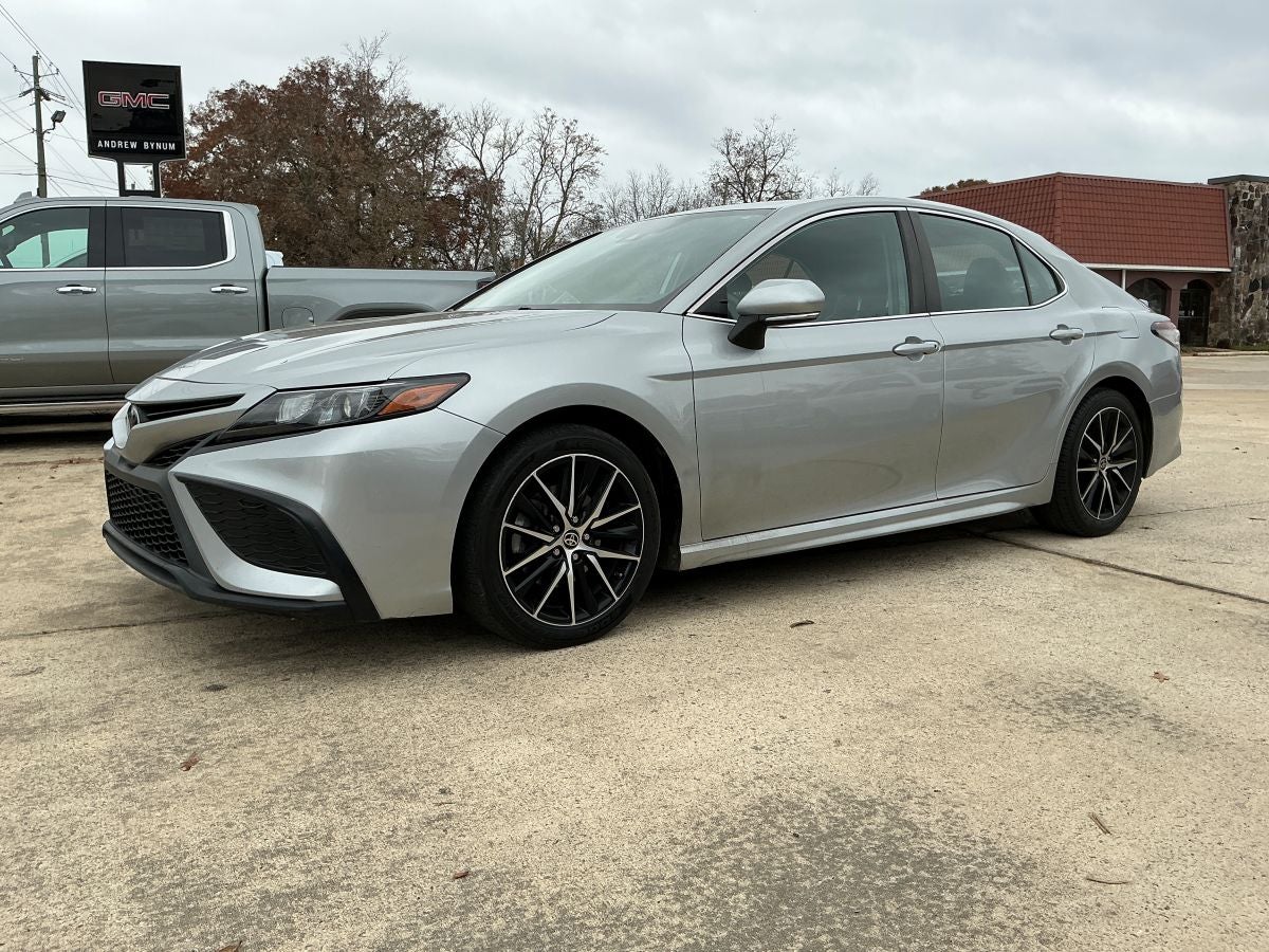 2022 Toyota Camry Base