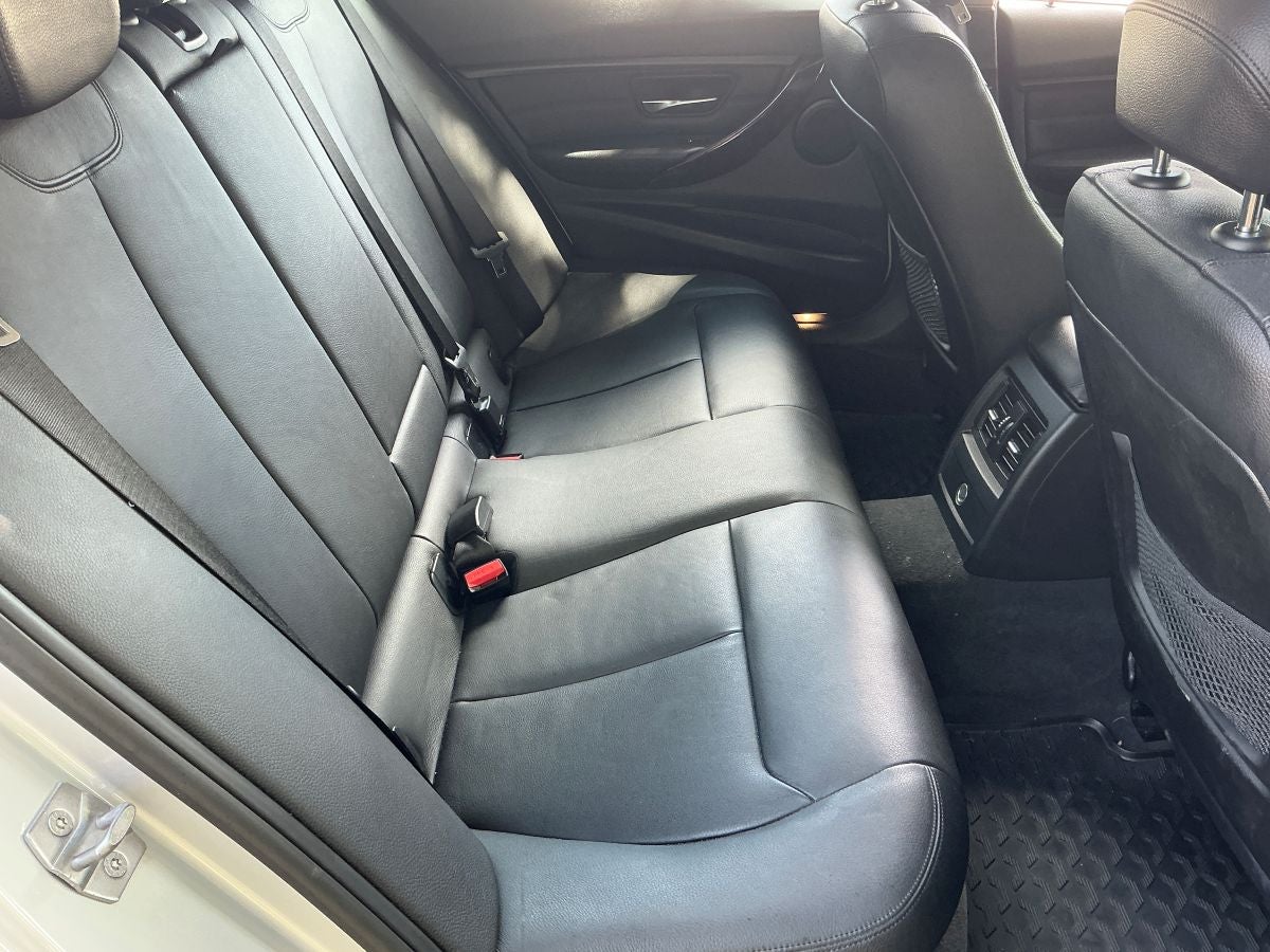 2014 BMW 3 Series Sedan